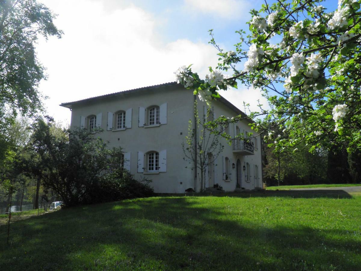 L'Escalere Bed & Breakfast Arnaud-Guilhem Luaran gambar